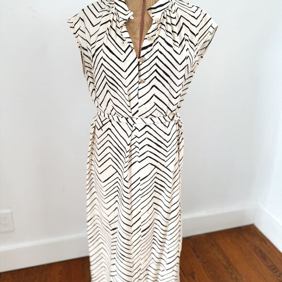 H&M Midi Cream & Black Pattern Dress - Picture 2 of 13